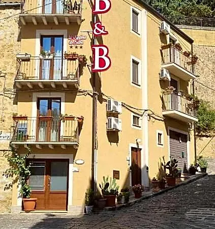Couette-café La Regina Di Saba 3*