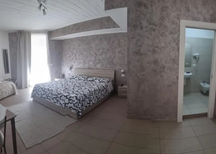 La Regina Di Saba Piazza Armerina