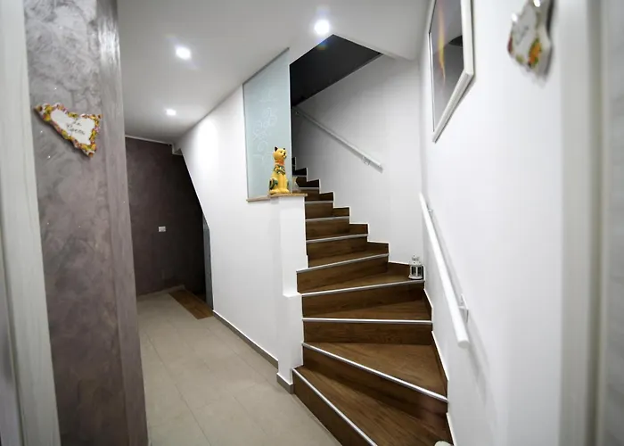 La Regina Di Saba Piazza Armerina